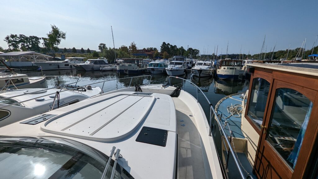 Deck mit Sitz Möglichkeit