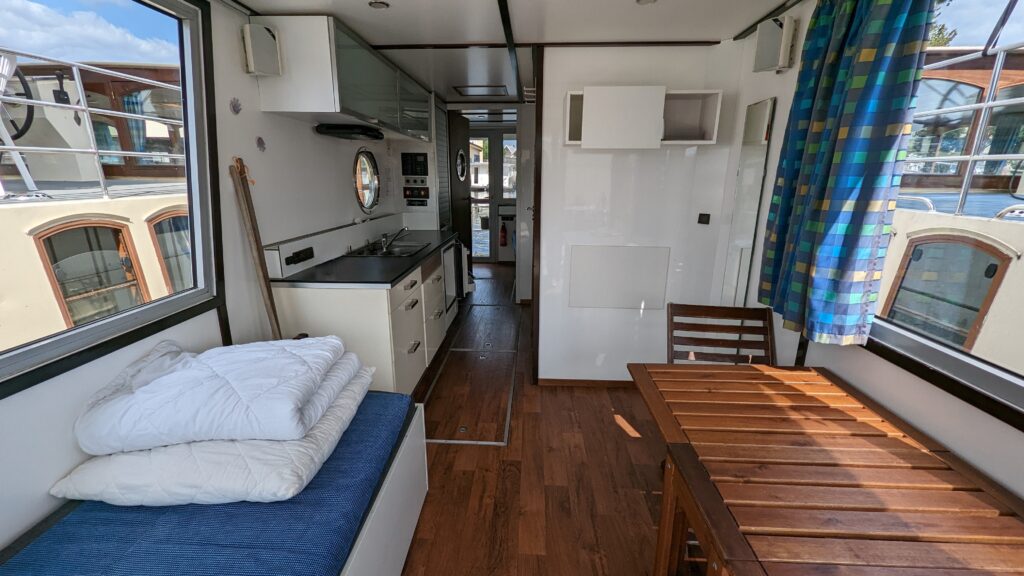 PXL_20240819_103739336